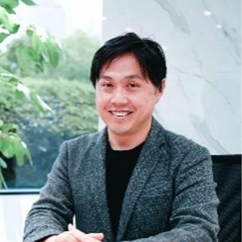 佐々木　文人 氏